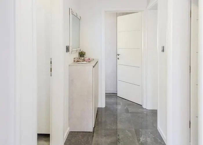 By The Sea - 23753 شقة فير